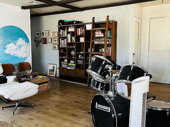 Living room #1