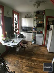 Rented by Bond New York