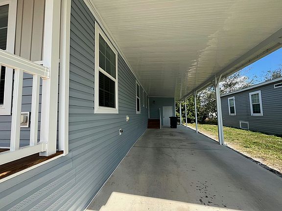 4th image of 126 Sable Dr #126