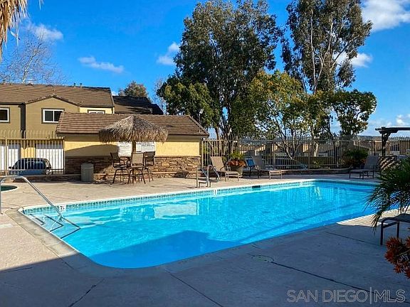 5th image of 5045 Los Morros Way #77-77-77