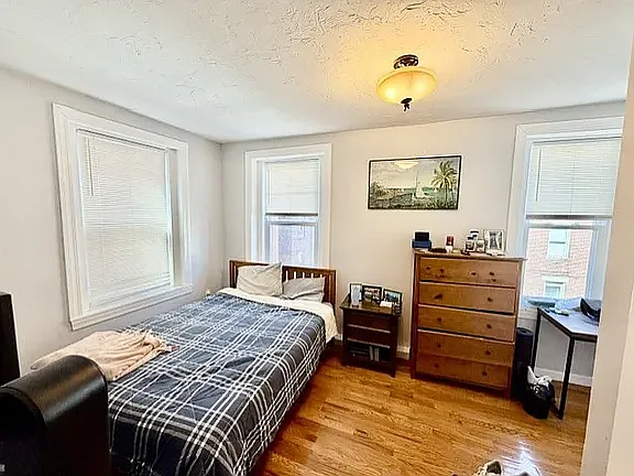 11 Foster St #2 — Photo 7