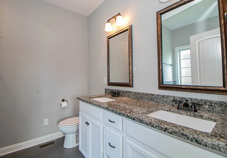 3300 Twelve Oaks Blvd — Photo 11