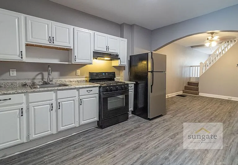 1222 Sargeant St — Photo 7