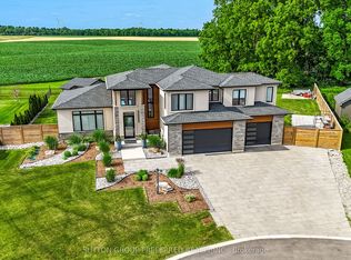 12 Grogast Ct, Adelaide Metcalfe, ON N7G 3H8