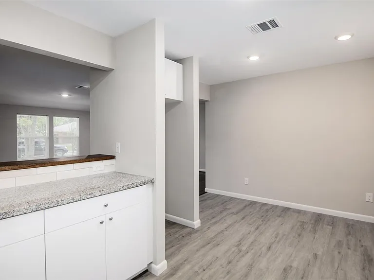 6225 Indigo St — Photo 23