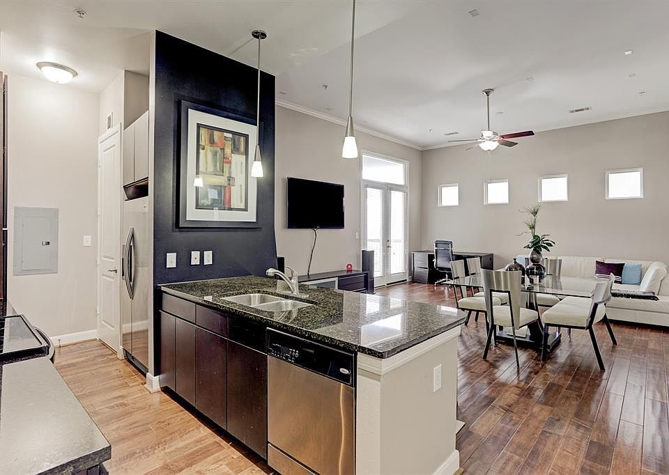 1st image of 300 Saint Joseph Pkwy APT 411