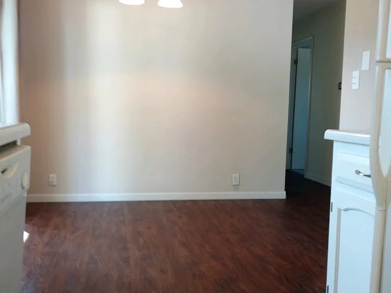 1247 Doreen Ave — Photo 5