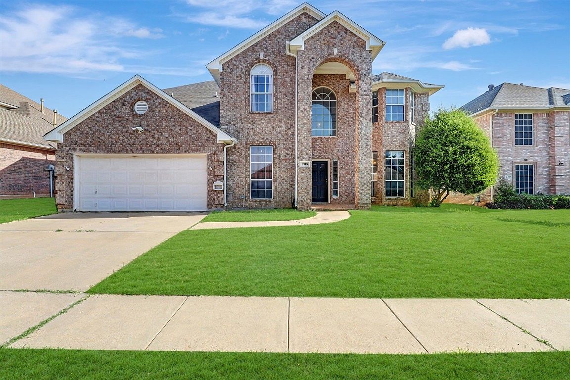 2319 Denham Dr, Arlington, TX 76001 Zillow