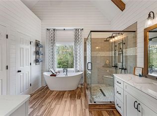 802 Clubhouse Pointe, Woodstock, GA 30188