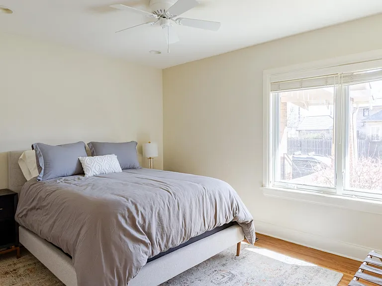 590 S Williams St — Photo 20