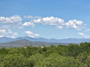 136 Thundercloud Rd, Santa Fe, NM 87506
