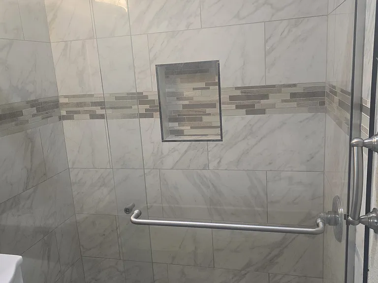 7481 Stoney Creek Dr — Photo 10