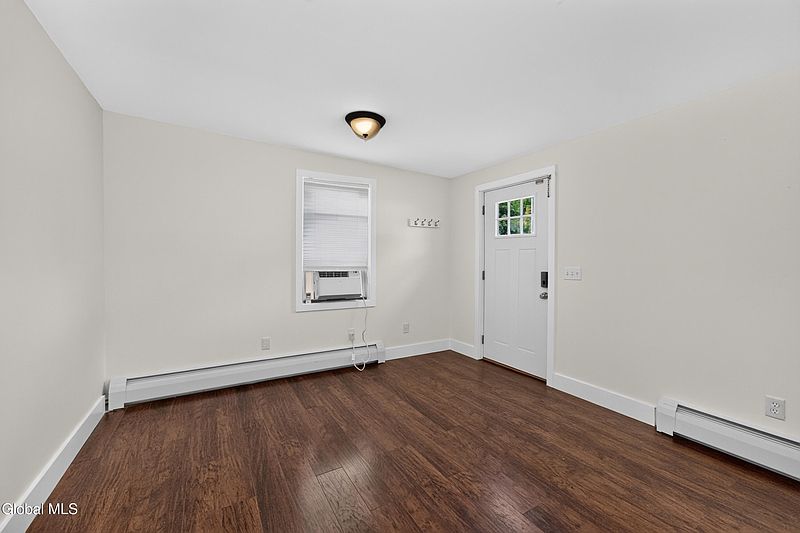 3rd image of 3312 Williams Street