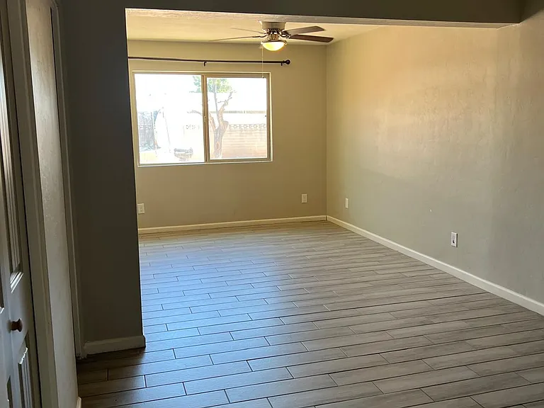 6842 E 42nd St — Photo 5