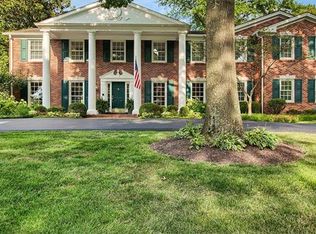 1022 Claymark Dr, Saint Louis, MO 63131
