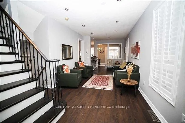 5 bed, $3,999 — Photo 3