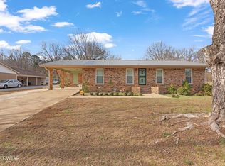 85 Meridian Dr, Jackson, TN 38301