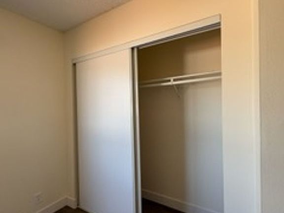 4th image of 950 S Magnolia Ave APT 17