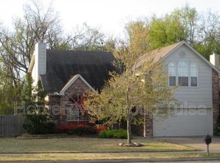 3205 W Elgin St, Broken Arrow, OK 74012
