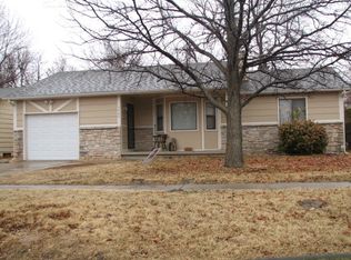 5420 W 9th St N, Wichita, KS 67212