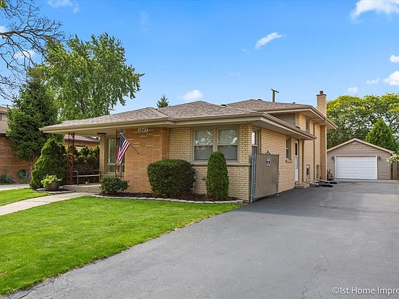 2nd image of 5243 Oakdale Dr