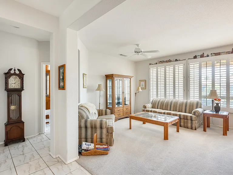 15114 W Alegria Ct — Photo 4