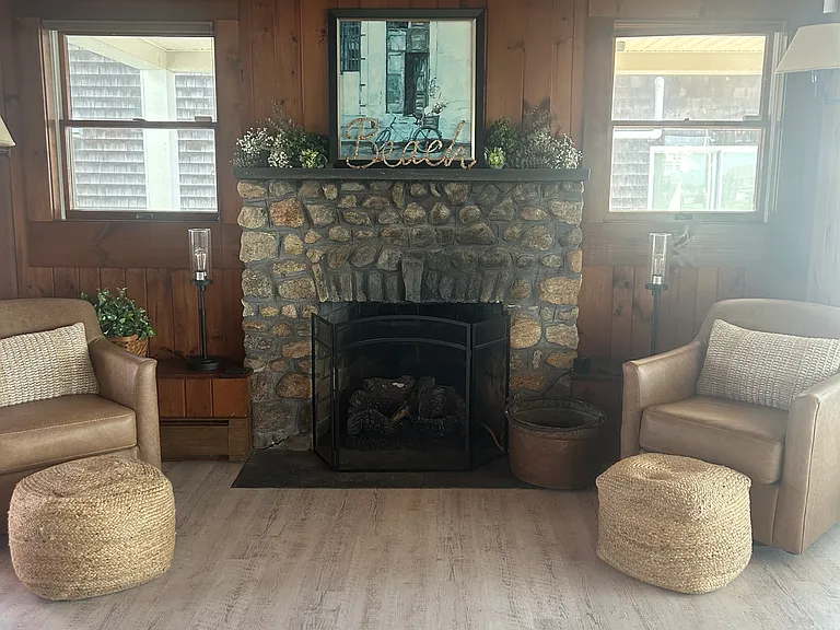 293 Giants Neck Rd — Photo 13