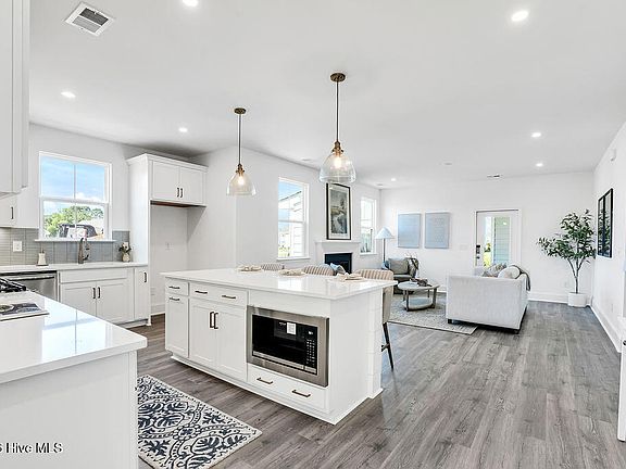 5th image of 5312 Sunfish Lane