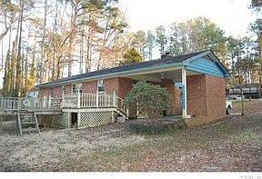 1st image of 424 Cloverdale Dr
