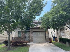 2101 Rivers Edge Way