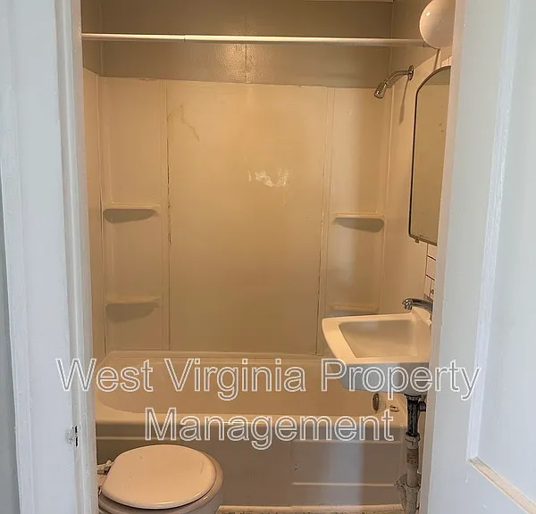 1000 S Kanawha St — Photo 10