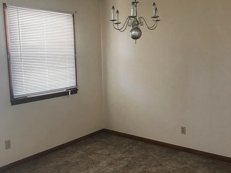 306 Gracie St #4 — Photo 2