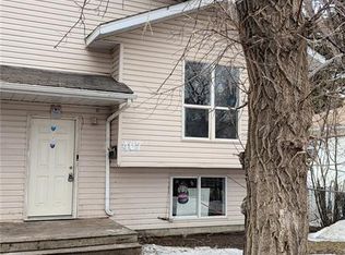407 U Ave S, Saskatoon, SK S7M3C4
