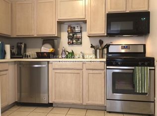 109 Bartlett St, Somerville, MA 02145