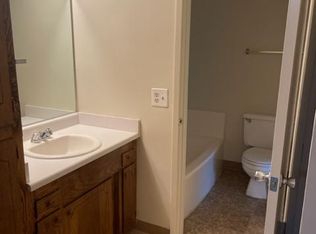 6234 Westside Rd #BB, Redding, CA 96001