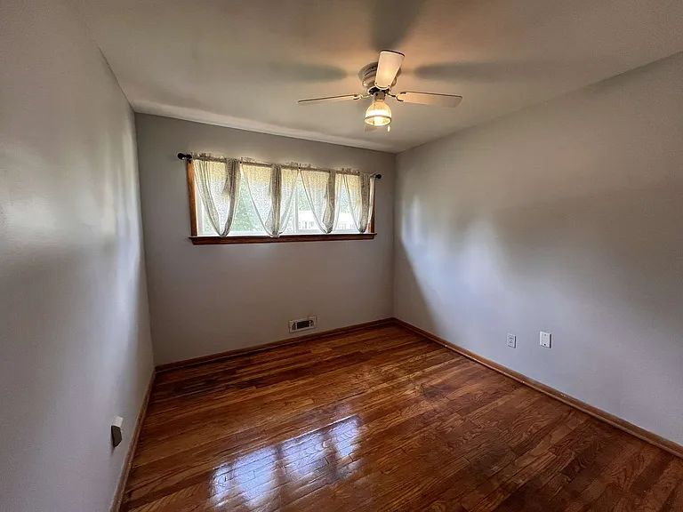 9326 Ackley Rd — Photo 14