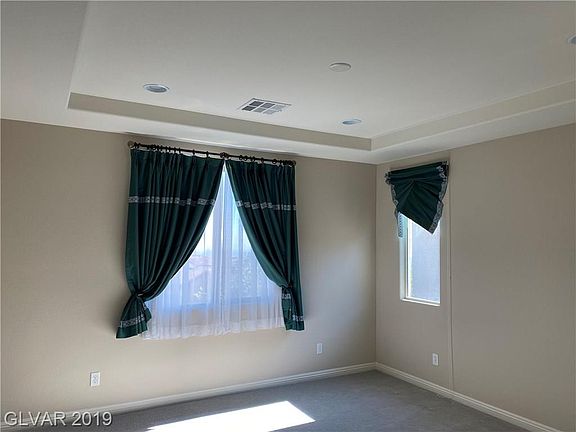 5th image of 270 Castellari Dr