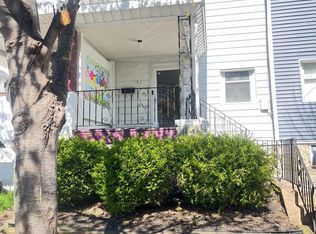 1061 Edgemore Rd, Philadelphia, PA