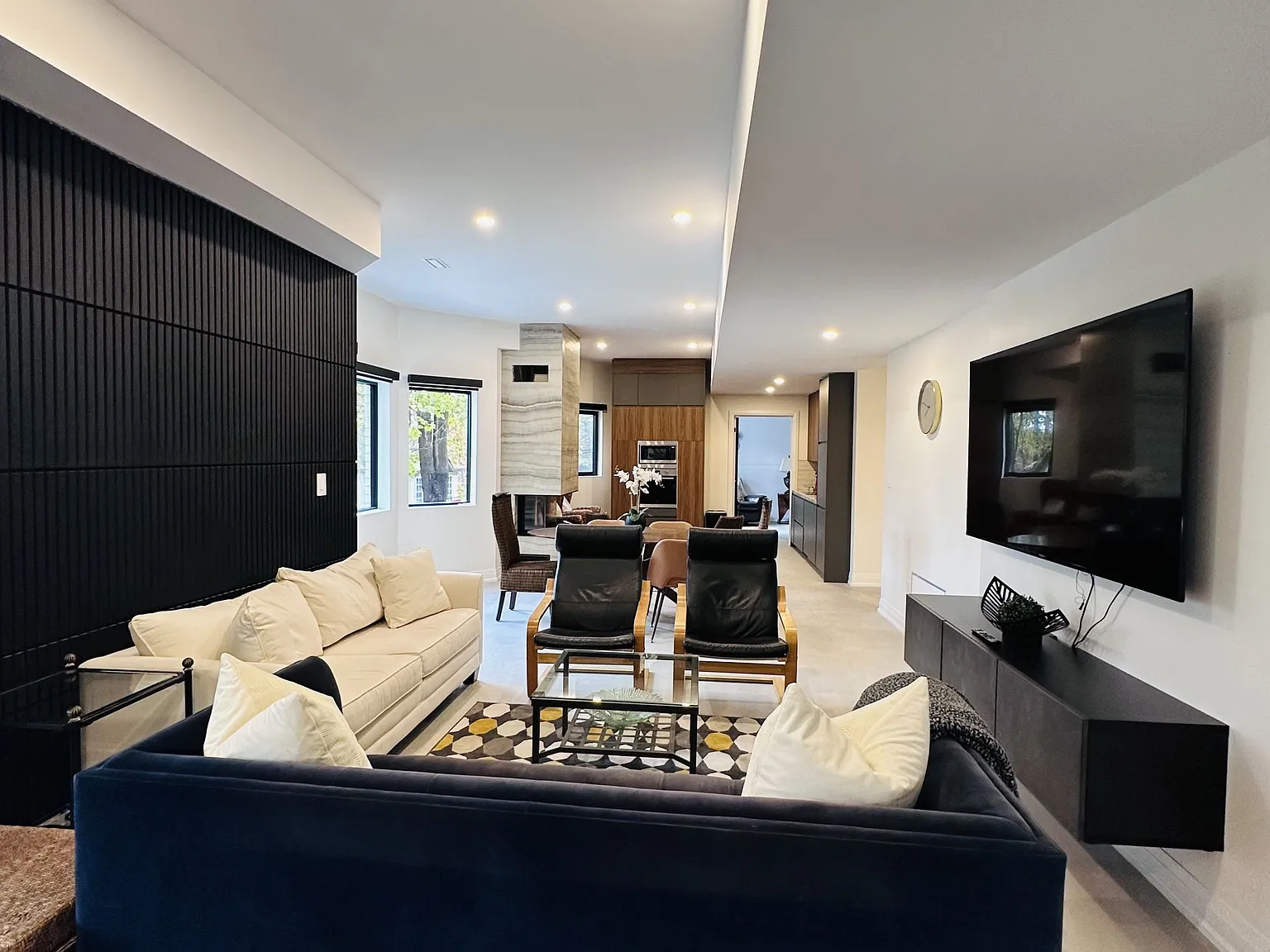 1 bed, $2,600 — Photo 3