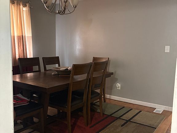 4th image of 149 Center St #2