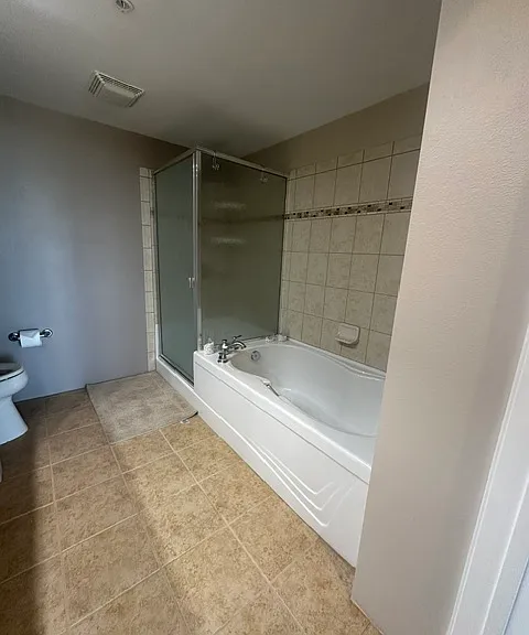 1400 Limahana Cir #D301 — Photo 17