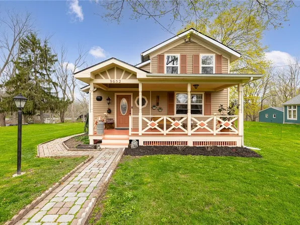 9652 Bean Hill Rd, Honeoye Falls, NY 14472