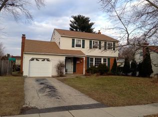100 Knollwood Dr, Cherry Hill, NJ 08002