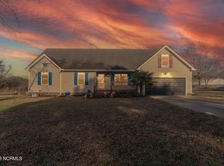 103 Dairy Barn Ln, Moyock, NC 27958