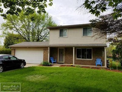 2757 Campbellgate Dr, Waterford, MI, 48329