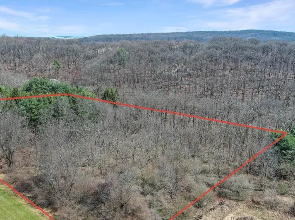 3 Deer Run Rd, Kutztown, PA 19530