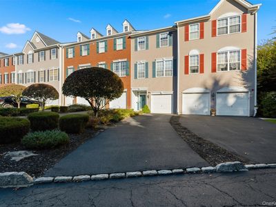 16 Autumn Drive, Nanuet, NY, 10954