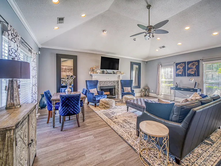 The Landings at Houston Levee — Photo 13