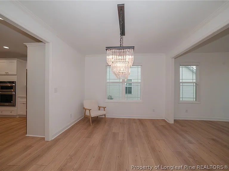 212 Stafford Ave — Photo 12