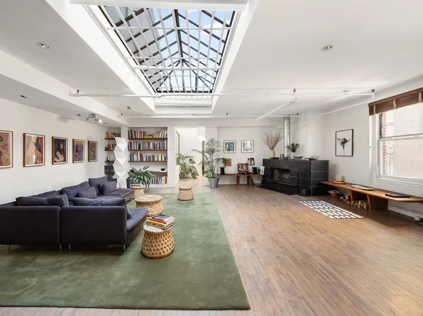 33 Bleecker Street PHB image 1 of 14